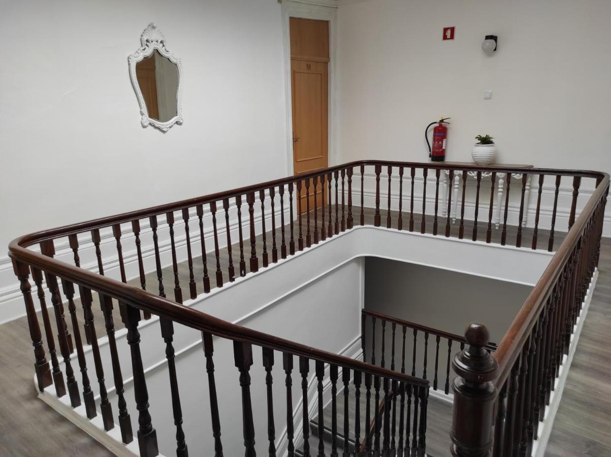 Lira Guest House B&B Porto Bagian luar foto