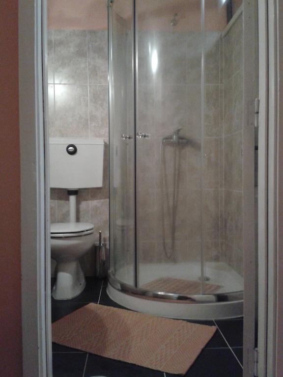 Lira Guest House B&B Porto Bagian luar foto