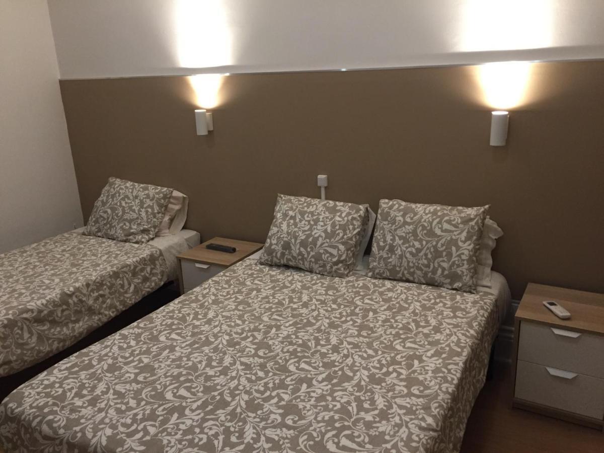 Lira Guest House B&B Porto Bagian luar foto
