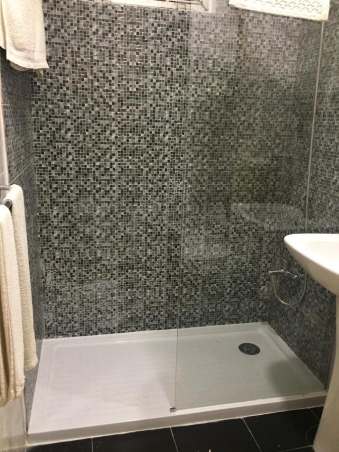 Lira Guest House B&B Porto Bagian luar foto