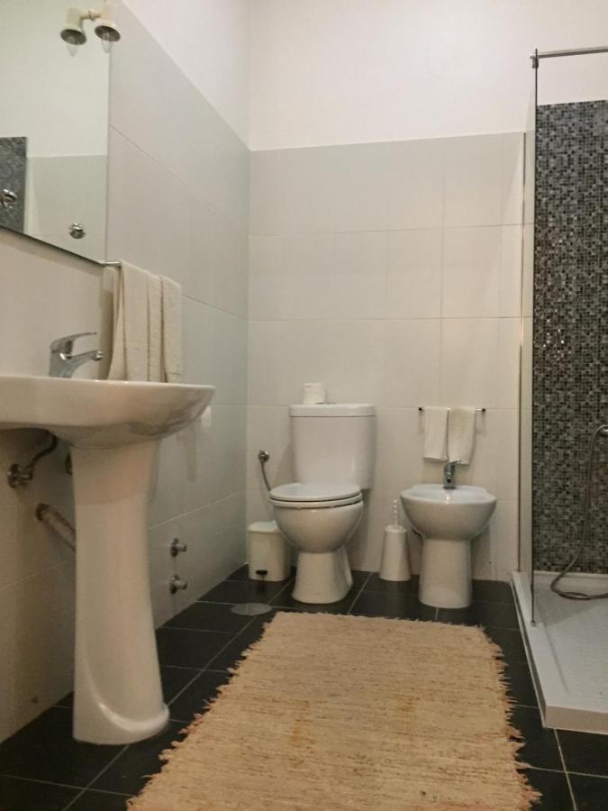 Lira Guest House B&B Porto Bagian luar foto